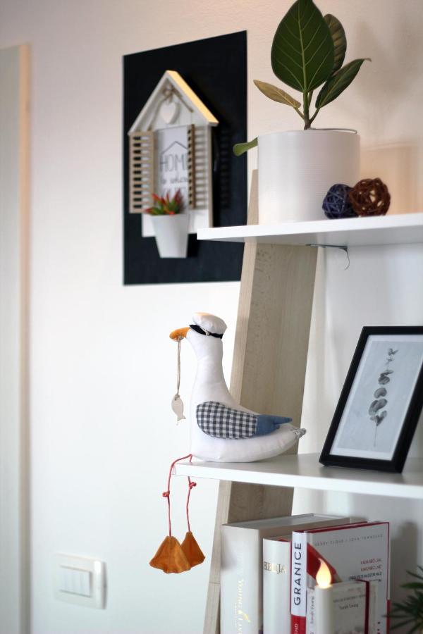 Apartman Cicibella คาชเตลา ภายนอก รูปภาพ
